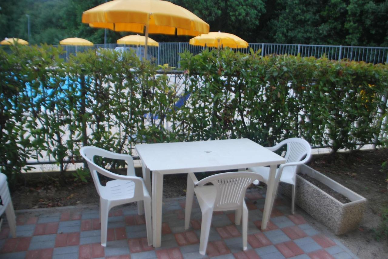 רוסולינה מארה Acquasmeralda Appartamento 03 מראה חיצוני תמונה