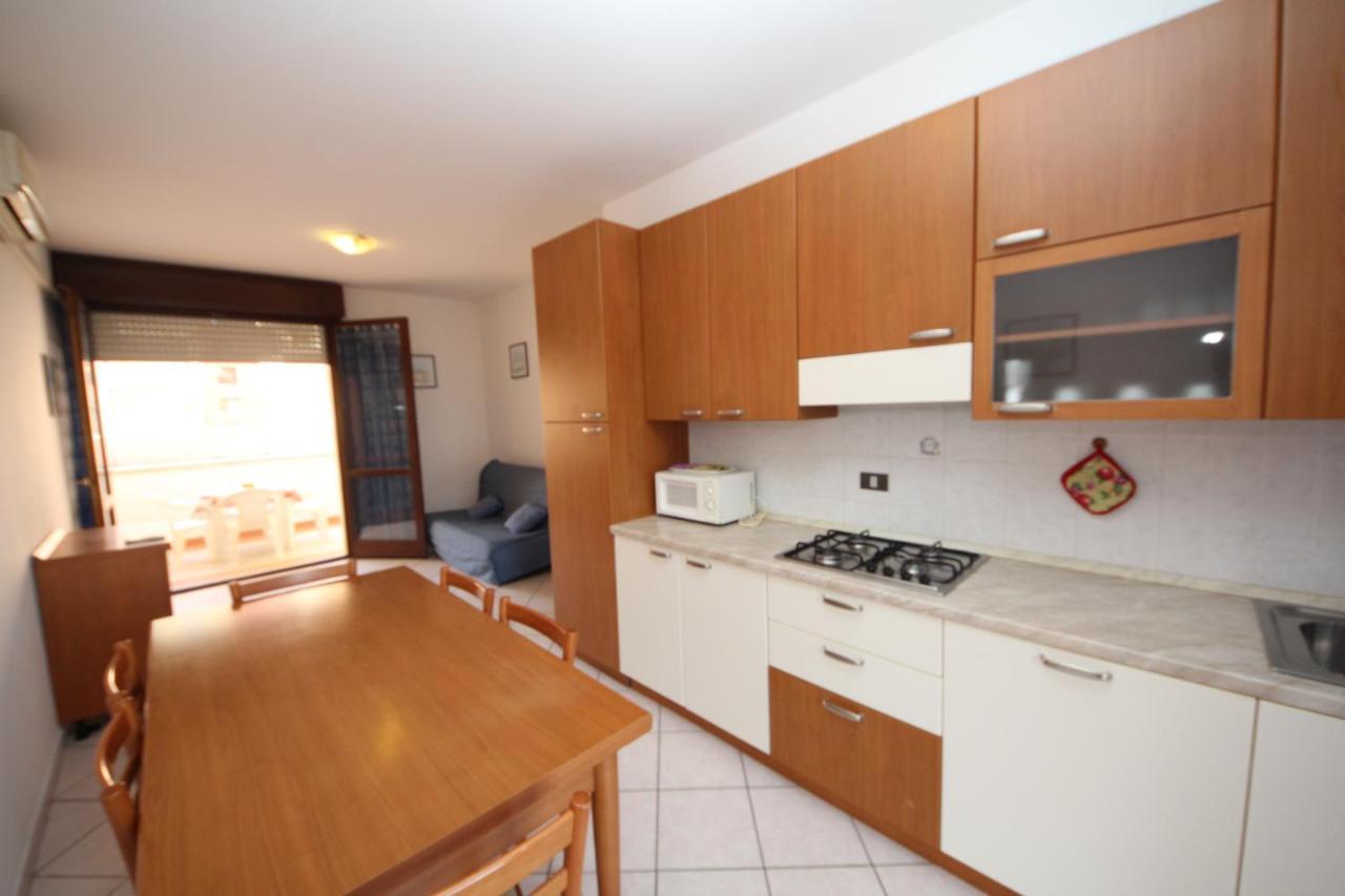 רוסולינה מארה Acquasmeralda Appartamento 03 מראה חיצוני תמונה