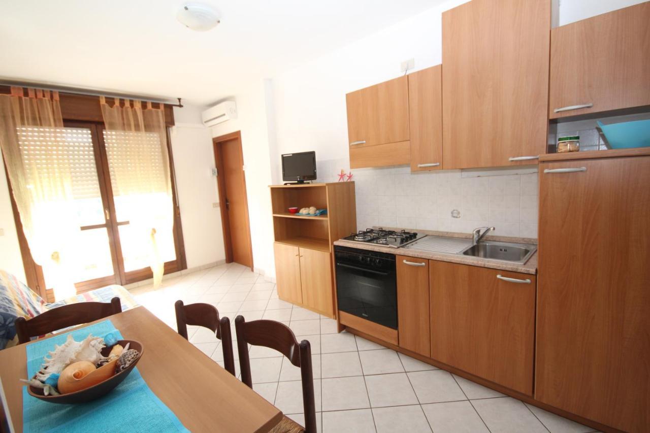 רוסולינה מארה Acquasmeralda Appartamento 03 מראה חיצוני תמונה